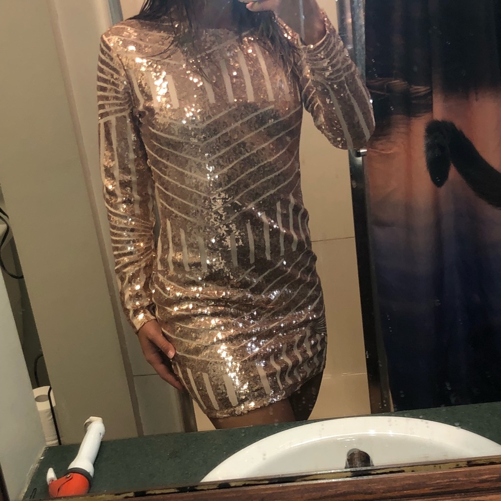 Tight long sleeve dress